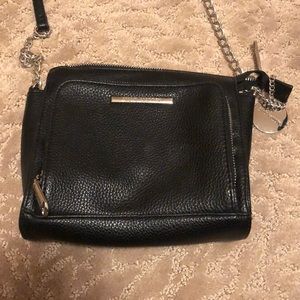Steve Madden crossover purse
